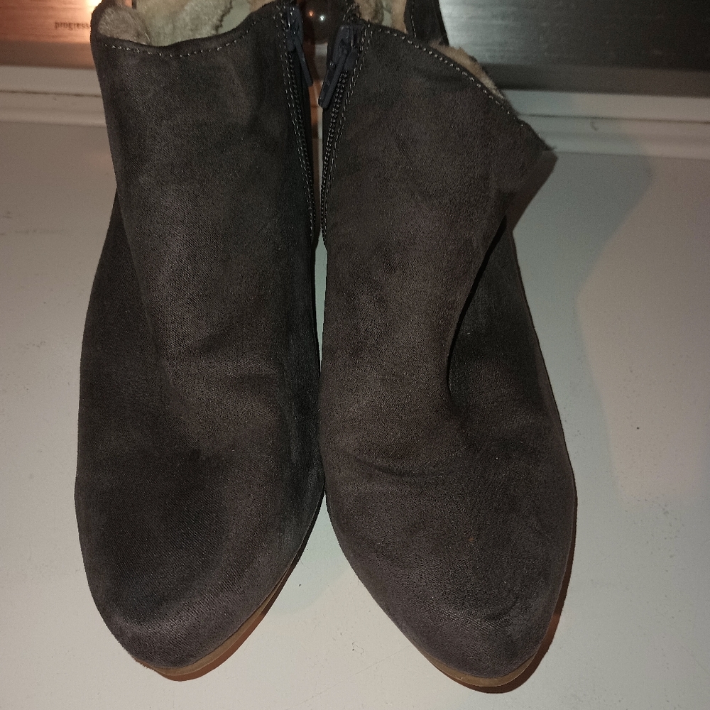 Old Navy Gray Heeled Boots